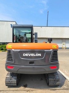 Excavadora Hidráulica de Orugas DX60D, Máquina Compacta para Movimiento de Tierras y Construcción - Product Image 3