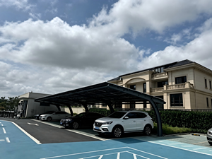 Systèmes de carport solaires durables et sur mesure, auvents photovoltaïques résistants aux intempéries pour terrains ouverts, durée de vie de 20 à 25 ans - Product Image 1