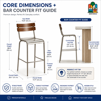 Tabouret de bar moderne de style nordique en métal brossé et bois hybride, avec dossier à 2 lattes courbes, détails rivetés et repose-pieds, hauteur de comptoir