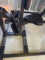Machine de musculation professionnelle multifonctionnelle à charge libre pour press à la poitrine et pulldown dorsal, approvisionnement direct usine