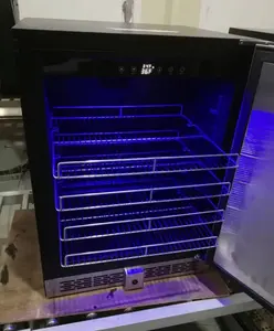 ตู้เย็นตู้แช่แข็ง LED ตู้เย็นในตัว145L ตู้เย็น DC RV