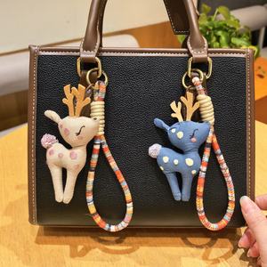 Llavero de tela hecho a mano con diseño de ciervo, muñeco de peluche 3D portátil, lindo, para decoración de teléfono, adorno para bolso de mujer, regalo de cumpleaños para niños - Product Image 3