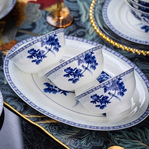 Service de table en céramique de Jingdezhen, vaisselle domestique en porcelaine fine, bols et assiettes à dîner en émail bleu et blanc, idéal pour cadeau, vente en gros - Product Image 2