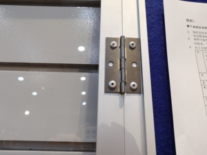 Văn phòng treo tường có thể khóa bảng thông báo lớp học Acrylic cửa màu xanh vải Showcase trong nhà bảng thông báo với khóa - Product Image 6