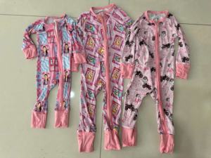Đầy màu sắc phim hoạt hình in trẻ em onesie 100% bông với dây kéo ODM cung cấp - Product Image 3