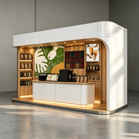 Bois brut tout compris Mall drinks kiosque encastré dans une armoire lumineuse