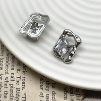 JFZB021 Bouton de luxe simple en laiton de haute qualité en cristal de zircon pour les bijoux de vêtement