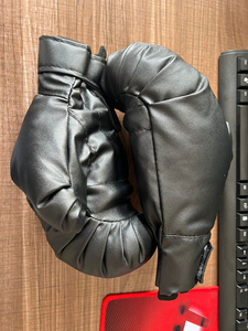 Găng tay đấm bốc bán buôn 8-14oz da Găng tay đấm bốc trong màu đen đỏ trắng xanh cho người lớn & trẻ em đào tạo biểu tượng tùy chỉnh có sẵn - Product Image 4