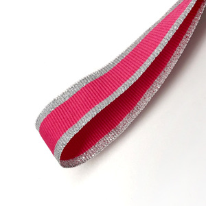 <span class=keywords><strong>Ruban</strong></span> métallique en polyester double face non élastique, <span class=keywords><strong>ruban</strong></span> brillant en soie pour fête, vente en gros - Product Image 3