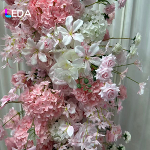 ซุ้มดอกไม้ประดิษฐ์สีชมพูแบบพกพา LEDA ดอกไม้ผ้าไหมสีตามสั่ง ฐานผ้าสำหรับตกแต่งทางเข้างานแต่งงาน วันวาเลนไทน์ - Product Image 3