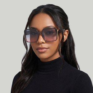 European American Retro Square Frame <b>Sunglasses</b> Women's UV400 Protection Outdoor Fashion Glasses Plastic Metal Frame - Product Image 3