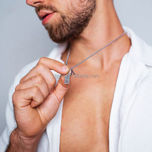 <span class=keywords><strong>Latitud</strong></span> <span class=keywords><strong>Longitud</strong></span> Coordenadas Ubicación Collar con encanto inicial Grabado personalizado Barra vertical Collar Colgante Hombres Cadena de bordillo - Product Image 3