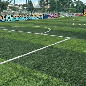 Usine directe chine gazon synthétique bon marché <span class=keywords><strong>rouleau</strong></span> faux système de football d'<span class=keywords><strong>herbe</strong></span> de football rempli pelouse de football - Product Image 2