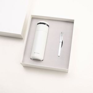 Coffret Cadeau d'Affaires Moderne : Tasse Isotherme Gravée en Acier Inoxydable avec Séparation Thé & Eau, Parapluie et Carnet - Product Image 6
