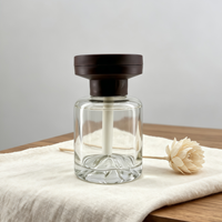 Diffuseur d'huiles essentielles de luxe 120 ml en verre ambré transparent avec fond unique et bouchon en bois pour voiture et maison