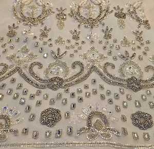 Más vendidos 100% poliéster tela de cuentas de lujo con circón hecho a mano proveedor indio patrón de malla tejida prendas de boda - Product Image 3