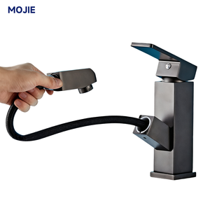 Robinet de lavabo rétractable avec tête de pulvérisation extensible Mélangeur en aluminium Robinet d'évier de salle de bain moderne - Product Image 1