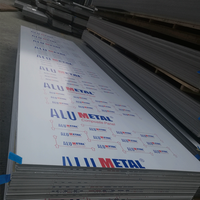 Fabricant de panneaux composites en aluminium léger ignifuge pour revêtement mural extérieur, décoration de façade d'hôpital, PVDF