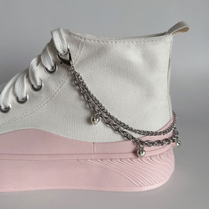 Versátil Love Star Pearl Cadena de zapatos de doble capa dulce estilo fresco pentagrama colgante tacón <span class=keywords><strong>Martin</strong></span> botas zapatos de lona decoraciones - Product Image 4