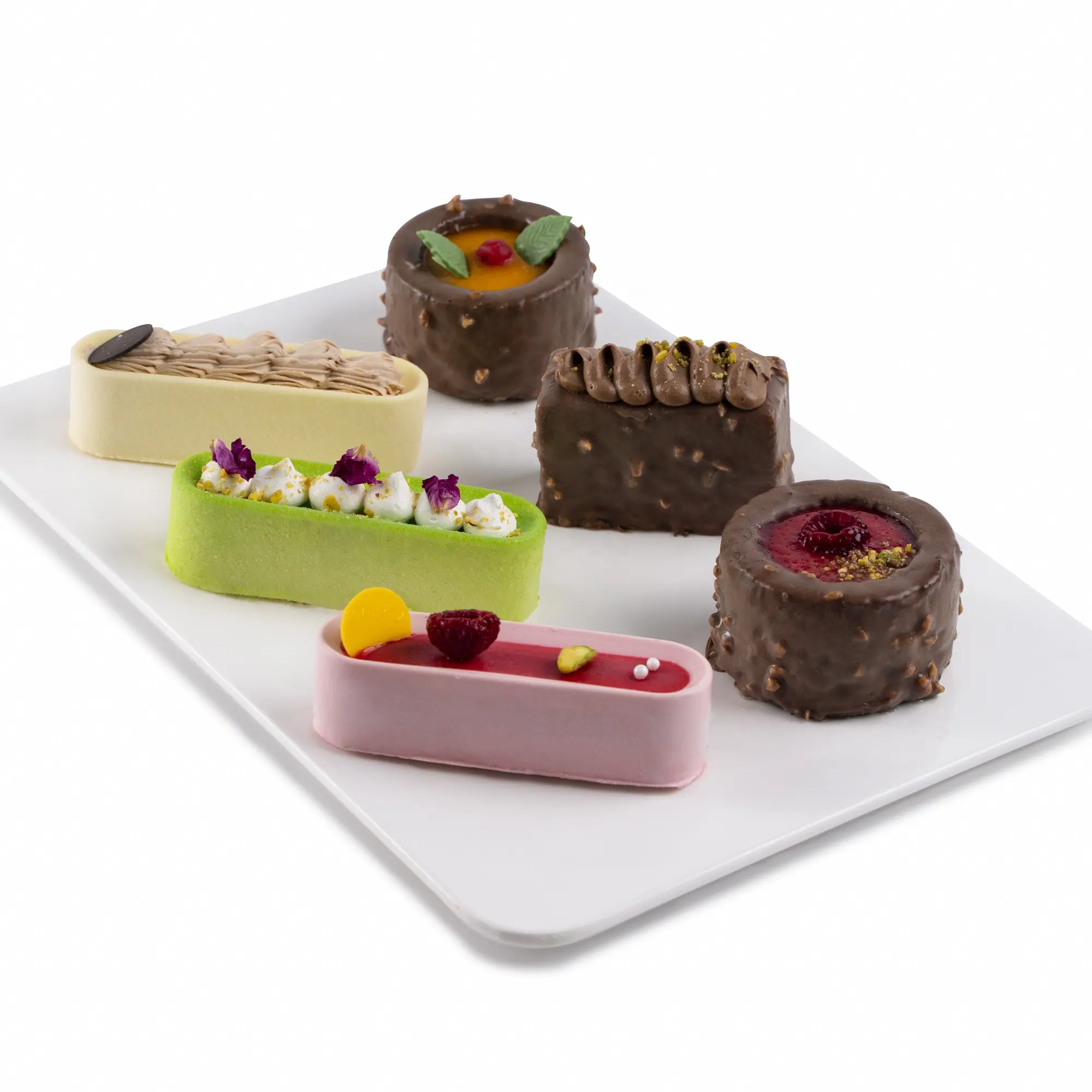 冷凍フレンチペストリーデザートは冷凍ブラウニーケーキを供給しますチョコレートファッジケーキチョコレートムースケーキプロフィテロール