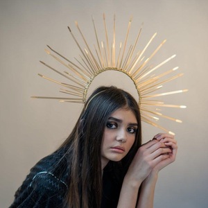 Diademas <span class=keywords><strong>2022</strong></span>, Accesorios para el Cabello con <span class=keywords><strong>Halo</strong></span> Dorado, Corona de Diosa Mary <span class=keywords><strong>Halo</strong></span>, Tocado para Bodas, Fiestas, Disfraces de Halloween, Diadema de Estrella - Product Image 3