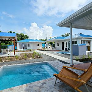 Complexe hôtelier de luxe <span class=keywords><strong>en</strong></span> conteneurs avec <span class=keywords><strong>piscine</strong></span> privée, maison de vacances modulaire préfabriquée pour le tourisme tropical - Product Image 2