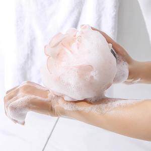 Gant de toilette en dentelle - Boule exfoliante pour le bain pour femmes - Essentiel pour le bain - Product Image 1