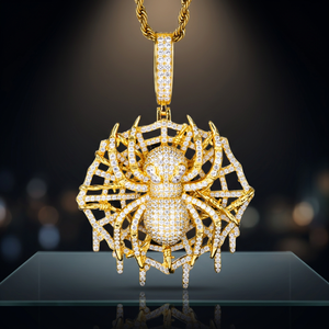 Pendentif créatif 3D en forme de toile d'araignée pour homme, plaqué or, en argent 925, serti de diamants et de moissanite, idéal pour les soirées - Product Image 1
