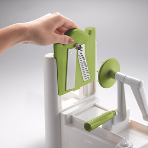 Livraison Rapide - Hachoir Manuel Ergonomique en Acier Inoxydable pour Légumes, Ustensile de Cuisine pour Faire des Légumes Bouclés - Product Image 3