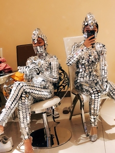 Traje de Robot con Zancos y Espejos LED Personalizado, Ropa Futurista para Escenario Espacial para Hombres/Mujeres, Disfraz de Cosplay para Halloween y <span class=keywords><strong>Carnaval</strong></span> - Product Image 2