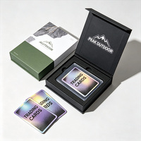 Boîte cadeau rigide en carton noir recyclable de luxe, pliable en forme de livre, avec fermeture magnétique pour cartes de jeu