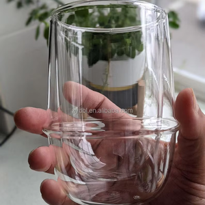 Prix d'usine Design moderne Tasses à expresso à <span class=keywords><strong>double</strong></span> <span class=keywords><strong>paroi</strong></span> en <span class=keywords><strong>verre</strong></span> borosilicate de haute qualité 250 ml Sans BPA Vaisselle écologique pour le <span class=keywords><strong>latte</strong></span> - Product Image 3