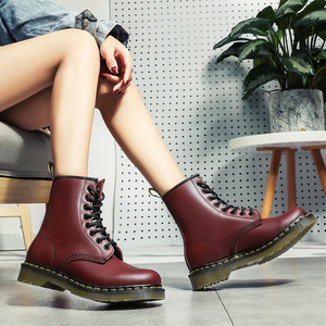 מגפי קז'ואל אירופאיות-אמריקאיות לגברים במידות גדולות 1460 קלאסיים, שרוכים קדמיים, 8 חורים, עור אמיתי, סוליית גיד בקר קלה - Product Image 3