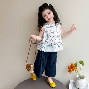 ชุดเสื้อกั๊กปักลายฤดูร้อนสำหรับเด็กผู้หญิง กางเกงขายาวทรงกว้าง ชุดสองชิ้น แฟชั่นลำลองสำหรับเด็กผู้หญิงตัวเล็ก - Product Image 6