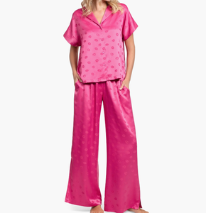 ชุดนอนผ้าซาตินสำหรับผู้หญิง ลายพิมพ์สวยงาม แข<span class=keywords><strong>น</strong></span>สั้น กางเกงขายาว ชุดสองชิ้น สไตล์ลำลอง <span class=keywords><strong>ป</strong></span>กเสื้อแบบปกเชิ้ต ไซส์พลัส สำหรับวั<span class=keywords><strong>น</strong></span>วาเล<span class=keywords><strong>น</strong></span>ไท<span class=keywords><strong>น</strong></span>์ฤดูใบไม้ผลิ - Product Image 2