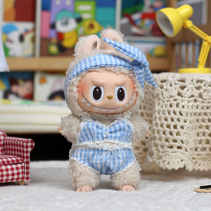 Ropa para Muñeca Labubu, Conjunto a Cuadros Verde para Niñas de 8 a 13 Años - Product Image 4