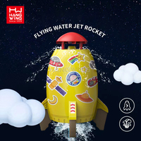 Jouets aquatiques en plastique pour l'extérieur, le jardin et la plage, d'été, avec pulvérisateur rotatif en forme de fusée de dessin animé et de requin, pour des jeux amusants pour enfants