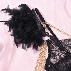 Intimo Erotico Sexy con Pizzo Ricamato, Piume e Catene Intricate, Lingerie Femminile Romantica - Product Image 4