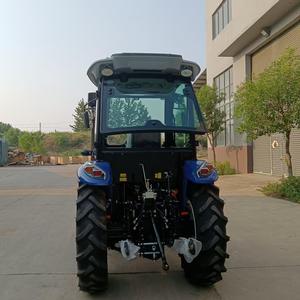 Tracteur agricole 4x4 bleu 70 CV à transmission par engrenages avec cabine de luxe et niveau de sécurité élevé pour usage agricole - Product Image 4