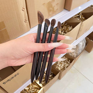 Ensemble de pinceaux de <span class=keywords><strong>maquillage</strong></span> de haute qualité en poils naturels de écureuil pour estomper les fards à paupières, personnalisable - Product Image 5