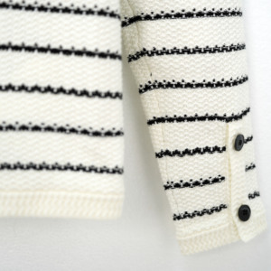 OEM & ODM maglione <span class=keywords><strong>Cardigan</strong></span> donna a righe a maniche lunghe lavorato a maglia invernale <span class=keywords><strong>con</strong></span> bottone abbigliamento corto donna - Product Image 6