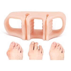 Sandale à trois trous en SEBS <span class=keywords><strong>avec</strong></span> séparateur <span class=keywords><strong>d</strong></span>'<span class=keywords><strong>orteils</strong></span> pour hallux valgus et <span class=keywords><strong>orteils</strong></span> croisés, correcteur <span class=keywords><strong>d</strong></span>'<span class=keywords><strong>orteils</strong></span> torts - Product Image 5