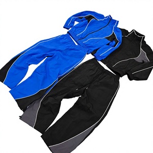 Ensemble de survêtement coupe-vent réfléchissant en nylon personnalisé avec logo, bandes blanches et reversibles, respectueux de l'environnement - Product Image 1