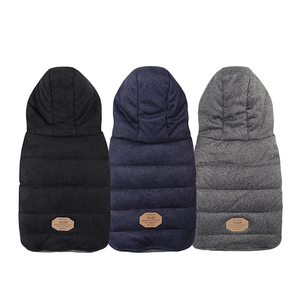 Ropa de invierno para mascotas, abrigos acolchados de animales pequeños de diseñador - Product Image 1