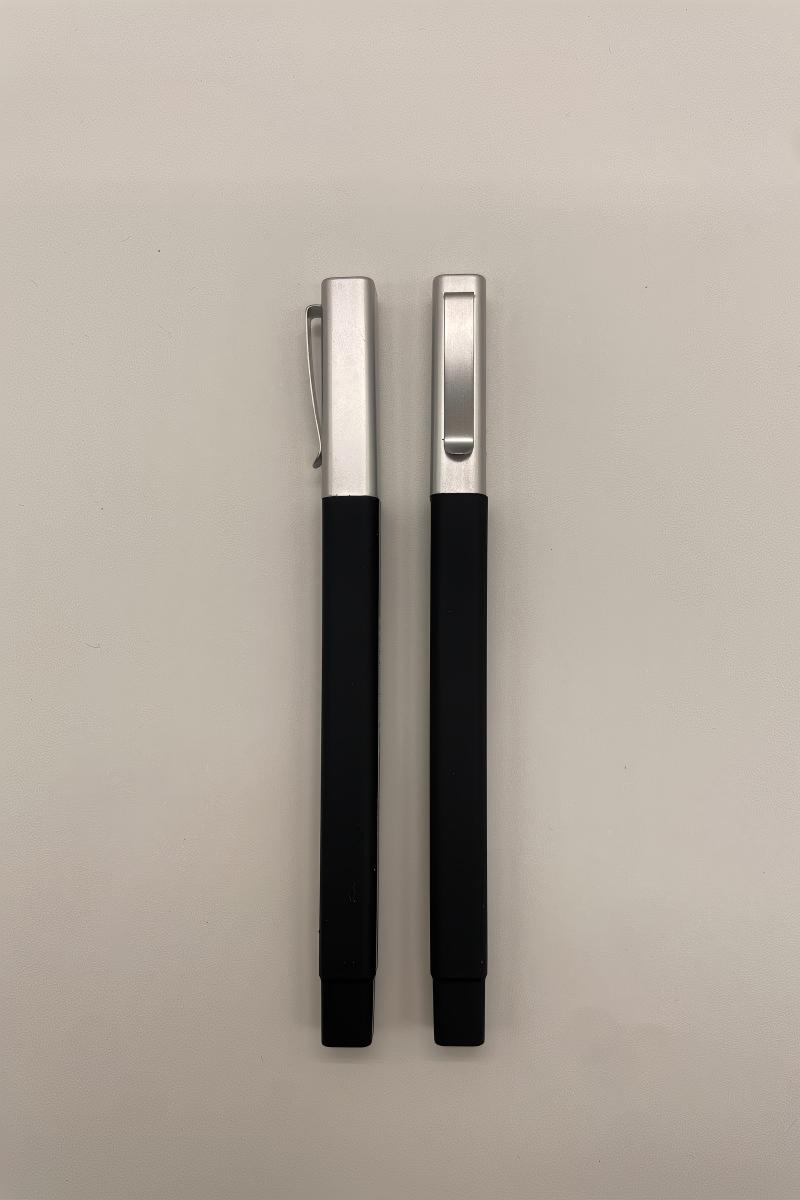 Silver pen cap