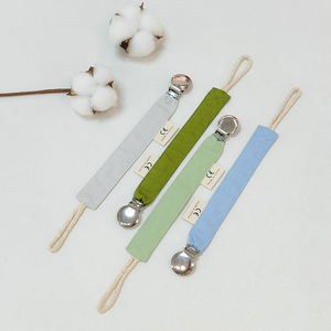 Prodotti per l'alimentazione della Clip del ciuccio del bambino della catena del supporto del panno fittizio del bambino all'ingrosso personalizzato - Product Image 1