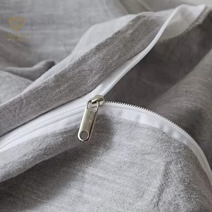 Vente en gros <span class=keywords><strong>de</strong></span> linge <span class=keywords><strong>de</strong></span> lit <span class=keywords><strong>de</strong></span> qualité supérieure pour la maison, ensemble <span class=keywords><strong>de</strong></span> couette moderne, taie d'oreiller grise, draps <span class=keywords><strong>de</strong></span> lit, couleur et taille personnalisées - Product Image 5