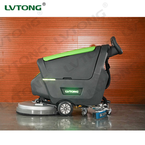 Nouvelle autolaveuse compacte autoportée pour le nettoyage et le lustrage des surfaces en carrelage et en caoutchouc extérieures - Product Image 2