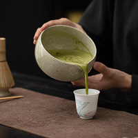Ensemble de quatre pièces en céramique vert matcha pour cérémonie du thé, design Dynastie Song, style Japandi, écologique et durable, avec bol et cuillère