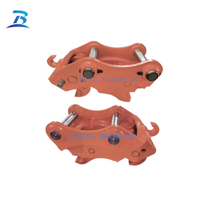 Attache rapide hydraulique de haute qualité pour excavatrice SK135, attache rapide manuelle - Product Image 2